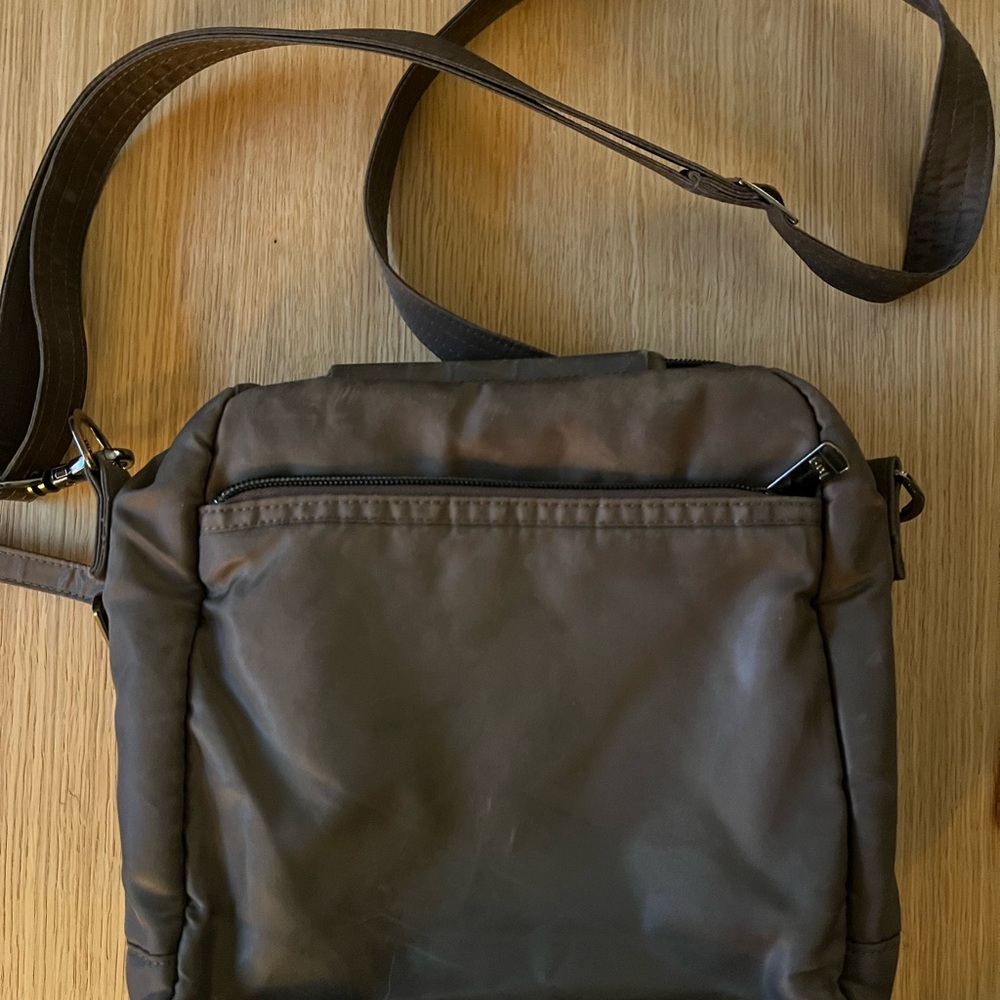 Lug Quilted Ranger Bag & Rodeo Wallet - Picture 2 of 6
